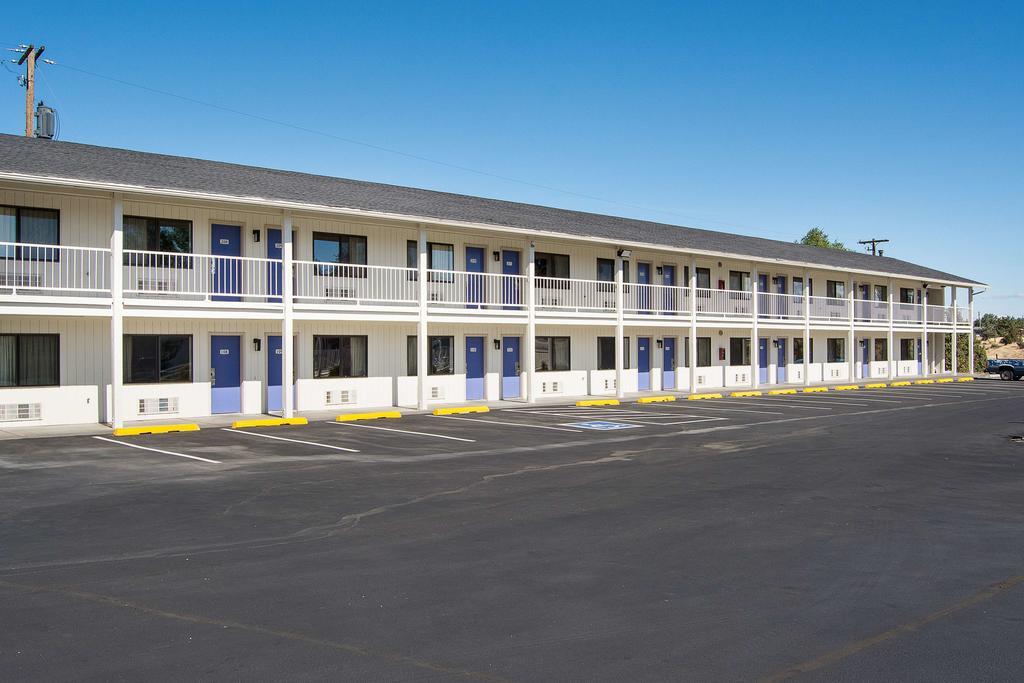 Motel 6-Madras, Or Ngoại thất bức ảnh