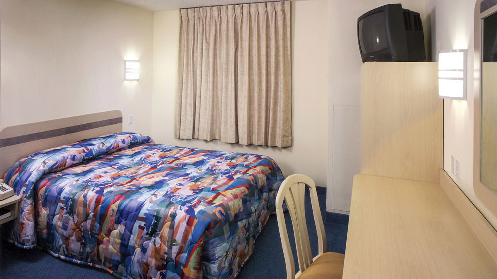 Motel 6-Madras, Or Ngoại thất bức ảnh